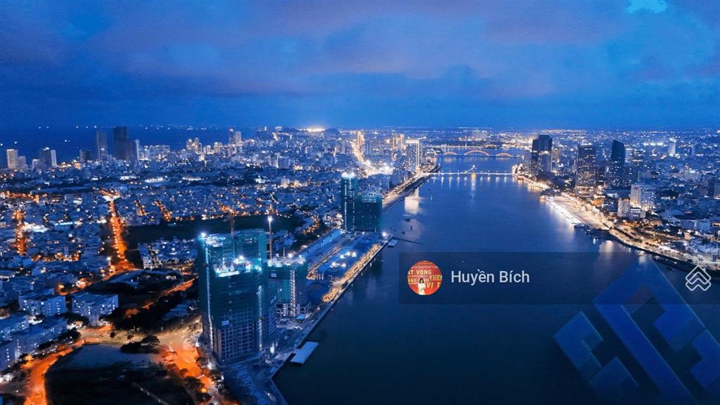 Bán mặt bằng kinh doanh gần bến du thuyền, phố dạo bộ sông hàn. được hỗ trợ lãi suất nh max 80%