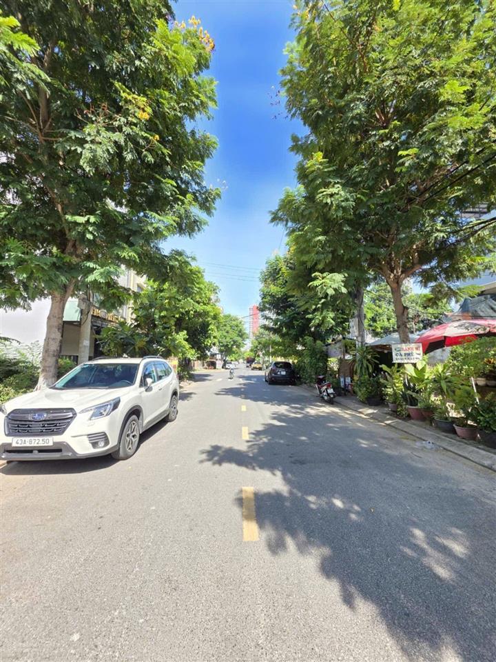 Bán lô đất đường 7m5...gần biển vài phút đi bộ. .dt . 75m2....kv phước mỹ..sơn tra.. hg nam.. giá