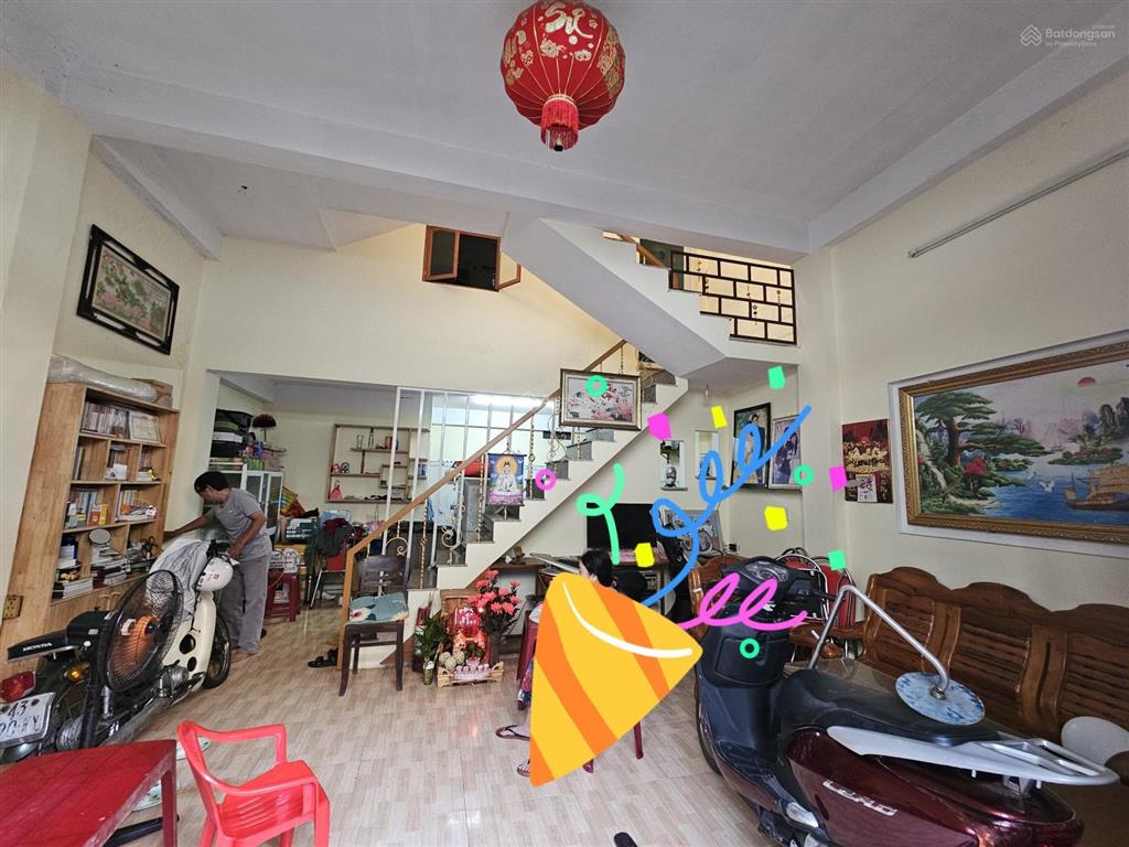 Bán nhà 2 tầng rưỡi, cách kiệt ô tô chà bá 25m, dt 54m2 ngang 5m