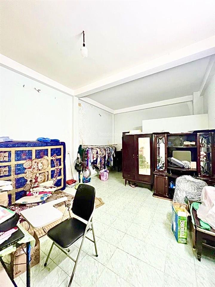 Bán gấp nhà mtnb 4 tầng ngay phố ẩm thực phú lâm, q.6, 4.5x113m, nhỉnh 9 tỷ (tl)