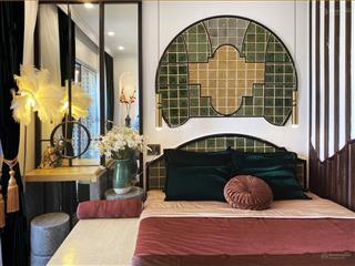 Chính chủ cần tiền, bán gấp căn 2pn the manor crown, giá tốt nhất thị trường