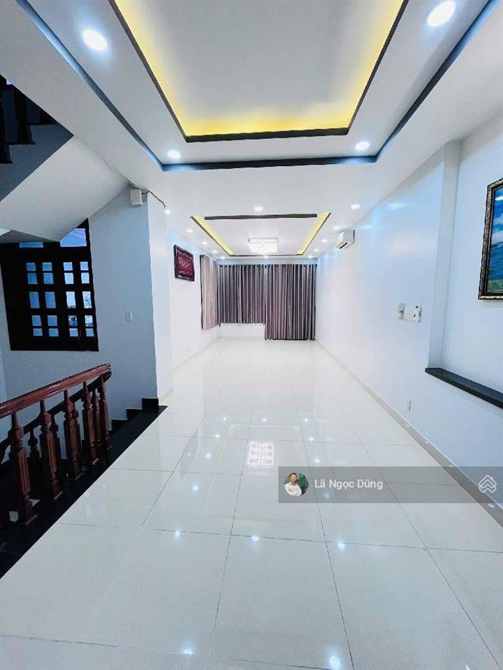 Bán nhà 3 tầng, 4x25, hẻm xe hơi 8m, đường tỉnh lộ 10 ( giáp tên lửa ), giá nhỉnh 6 tỷ ( tl ).