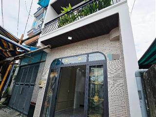 Bán nhà đón tết2 tầng  5x11  hẻm xe hơi 4m thông tỉnh lộ 10, đườg số 29  chỉ 5.x tỷ xíu (tl)