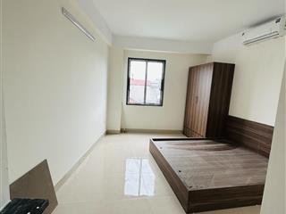 Cho thuê phòng trọ khép kín + sân phố đội cấn, ưu đãi chỉ 4.5 triệu/th, full đồ, điện nước giá dân.