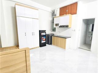 Cho thuê phòng studio rộng, 30m2 tại khương trung, thanh xuân, full đồ máy giặt riêng, giá 5.5tr/th