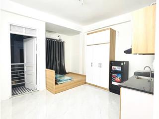 Cho thuê phòng 1k1n tại 97 khương trung, ngã tư sở, ban công, full đồ, máy giặt riêng, giá 7 triệu.