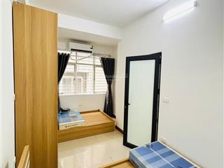 Cho thuê phòng tại 112 tô vĩnh diện 42m, ban công, 1k1n, 4 người ở, gần trường khxhnv, ngân hàng...