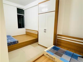 Cho thuê phòng rộng 2 giường 4 người ở, nhận xe điện, 1 khách 1 ngủ tại hoàng văn thái, giá 7tr/th.