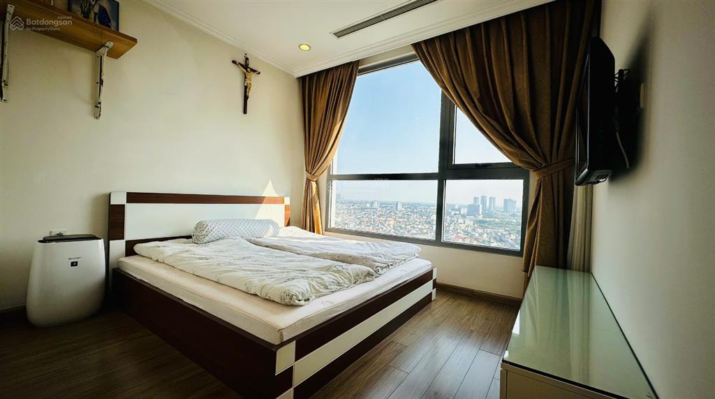 Cho thuê gấp (vào ở luôn) căn hộ 2pn, full đồ cao cấp, tầng trung, giá tốt,  0985 566 ***