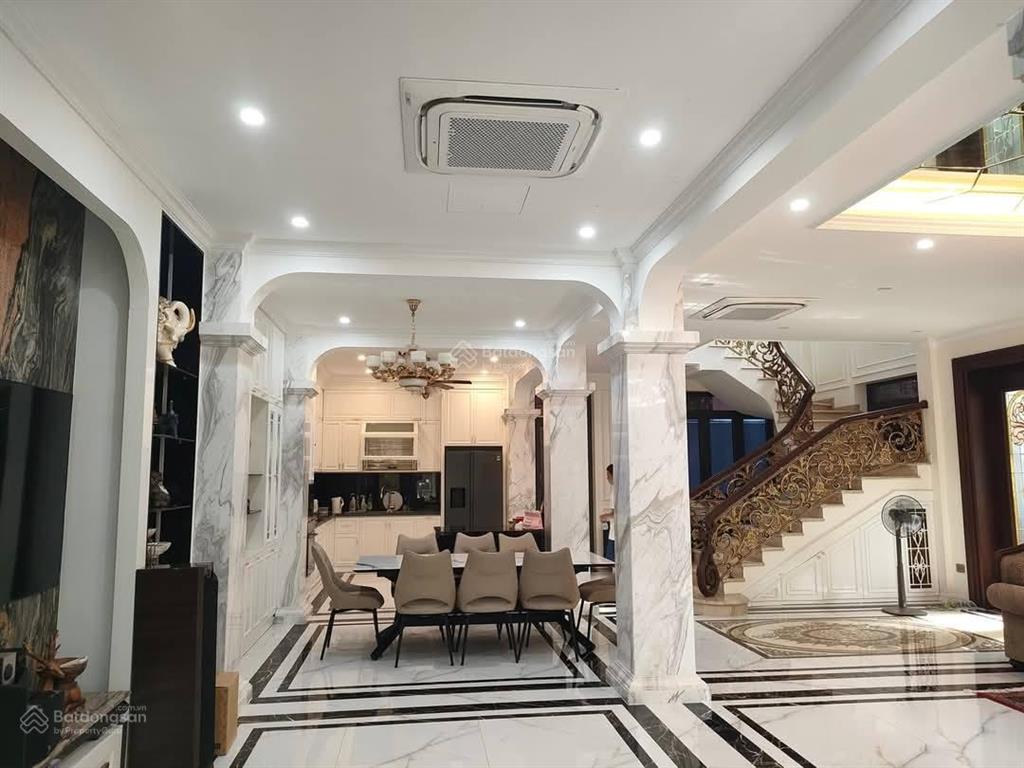 Chính chủ bán biệt thự bán đảo linh đàm 254m² 4 tầng + hầm vỉa hè giá 53 tỷ  0977 355 ***