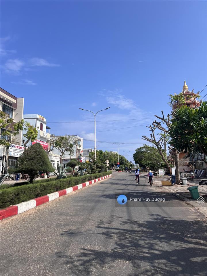 Bán đất 945m2 liền kề cơm niêu phú quý, cách công viên chợ đêm khoảng 50 mét giá bán 2 tỷ 870 triệu