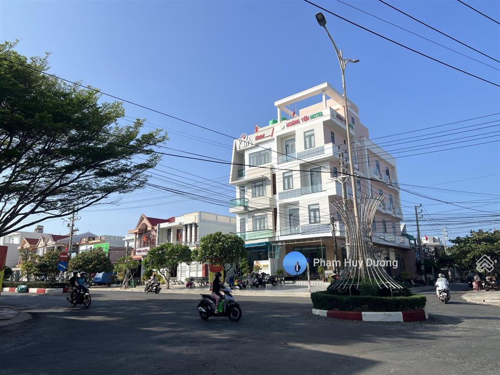 Bán đất 945m2 liền kề cơm niêu phú quý, cách công viên chợ đêm khoảng 50 mét giá bán 2 tỷ 870 triệu