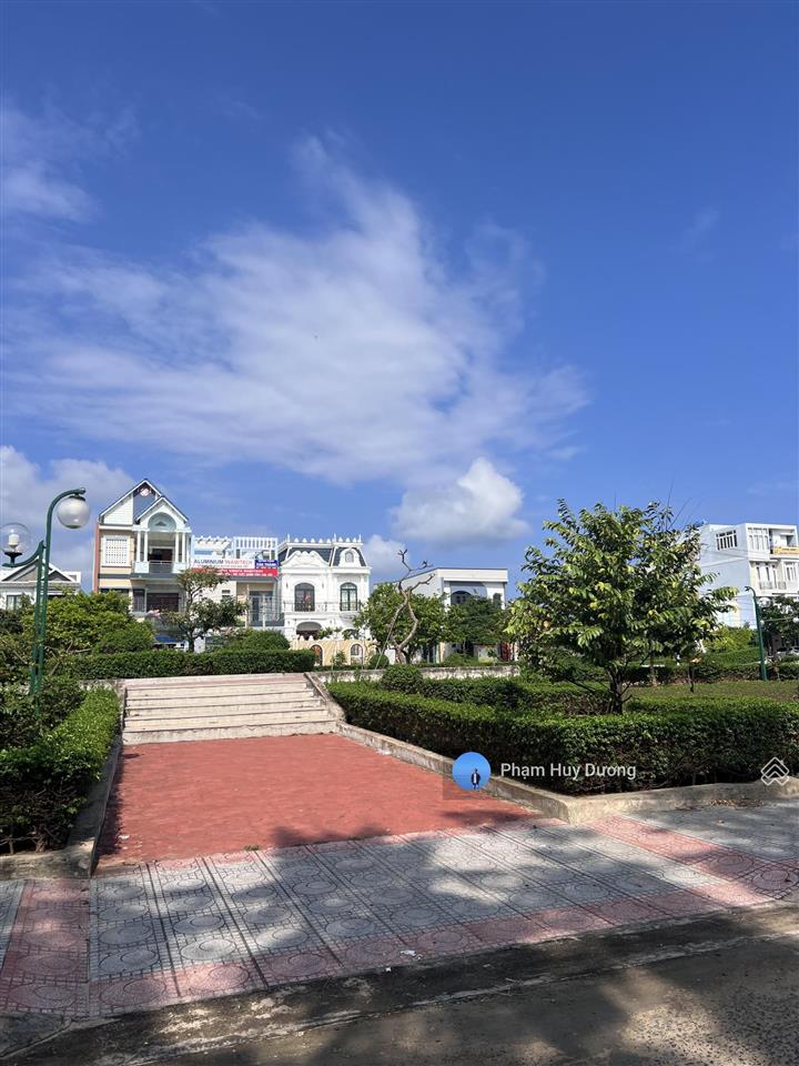 Bán đất 945m2 liền kề cơm niêu phú quý, cách công viên chợ đêm khoảng 50 mét giá bán 2 tỷ 870 triệu