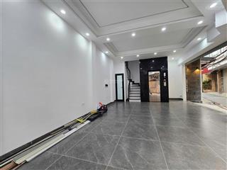Cần bán nhanh nhà đẹp, 50m2x6t ngõ thông oto 7 chỗ, phố nguyễn văn cừ  ngọc lâm, long biên, hà nội