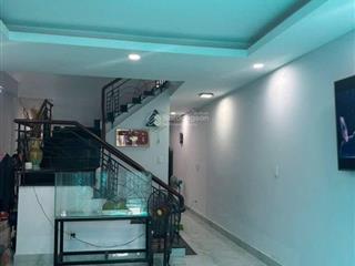 Bán gấp nhà 4 tầng sân thượng . 5pn , xe hơi vào nhà đường huỳnh tấn phát quận 7 nhà đẹp