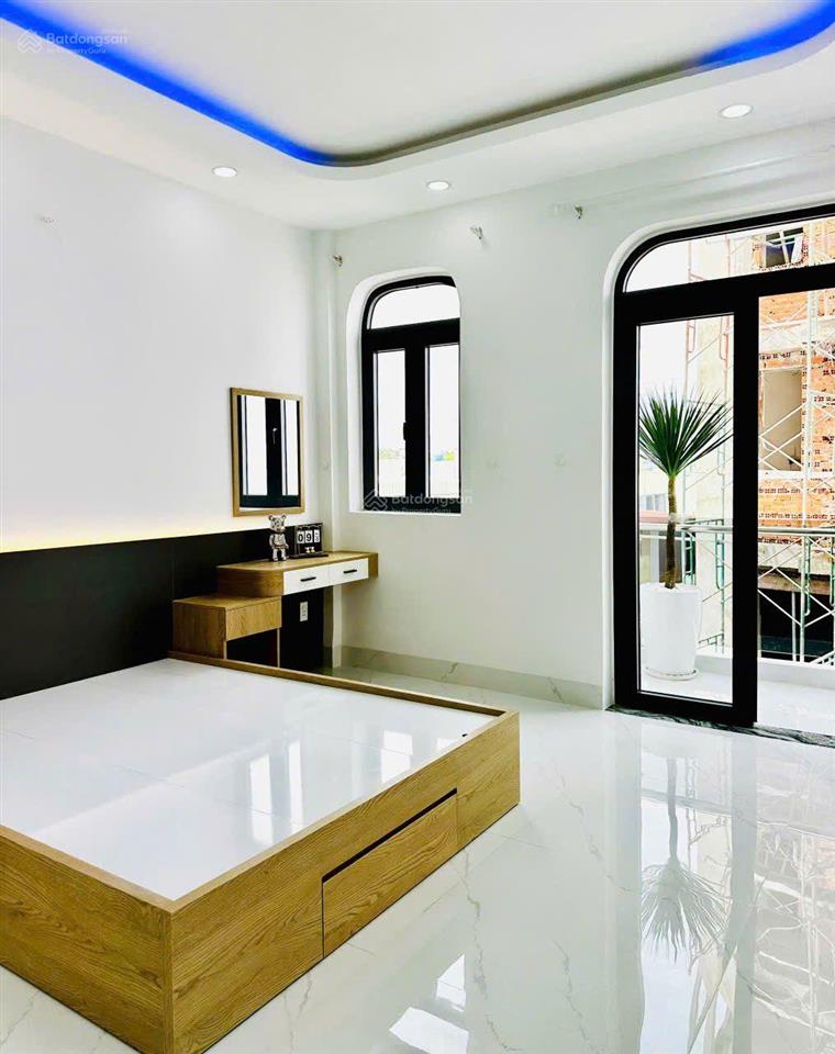 Bán căn góc siêu đẹp, ngay hl2 bình tân. 5tầng 5pn.lớn tặng nội thất cao cấp,,chỉ 7ty2 còn thương