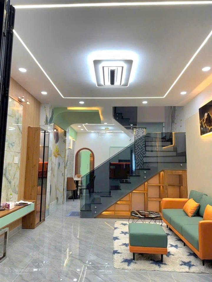 Chủ ngộp cần bángấp ngang 6m
.4tâng 4pn chỉ 7ty2