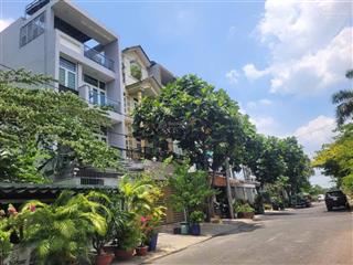 Chủ gấp bán căn nhà 3tầng ngay tỉnh lộ10.hồ văn long sát khu vực chợ đêm tân tạo a..giá 7ty7