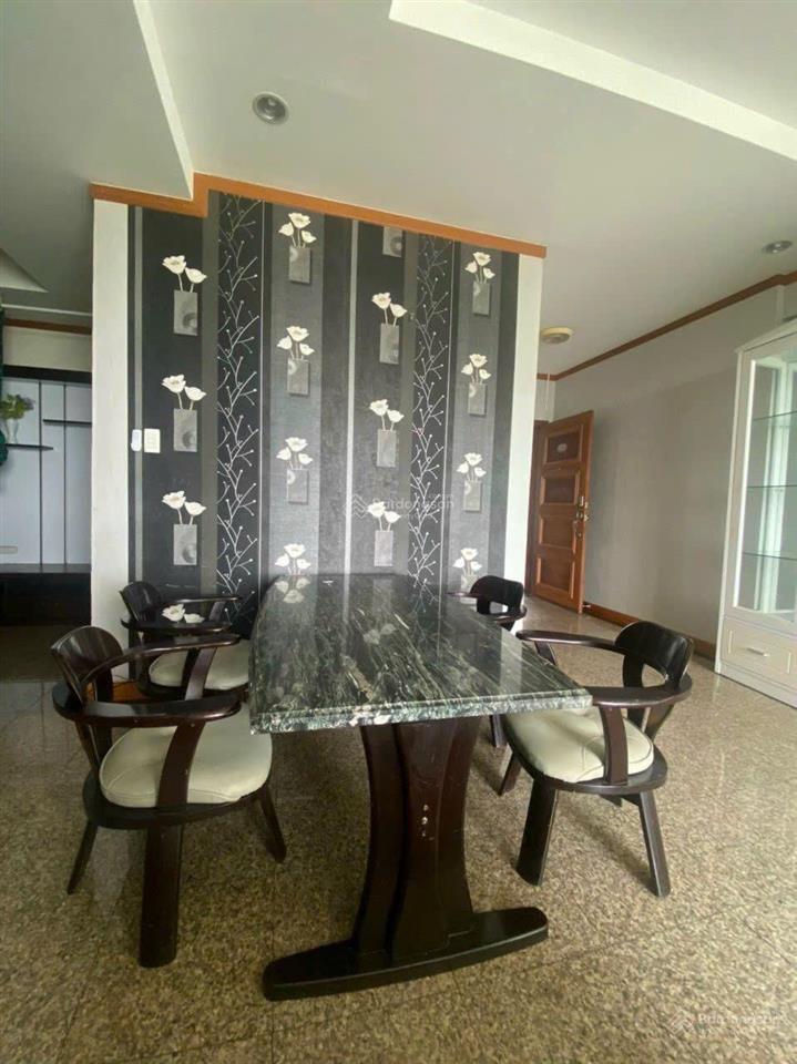 Cho thuê căn hộ 3pn, 3wc, giá ưu đãi 12,5 triệu, 129m2 tại phú hoàng anh, nhà bè, hcm