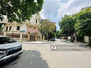 Chính chủ bán nhanh căn biệt thự đẹp nhất khu vườn đào, 230m2, 4 tầng mt 15m, giá hơn trăm tỷ