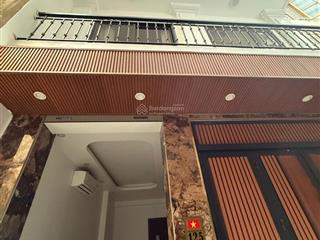 Bán chdv khu vực xã đàn  70mx7t  thang máy  pccc  gpxd  ô tô  18 phòng  1,2 tỷ/năm  sổ đỏ