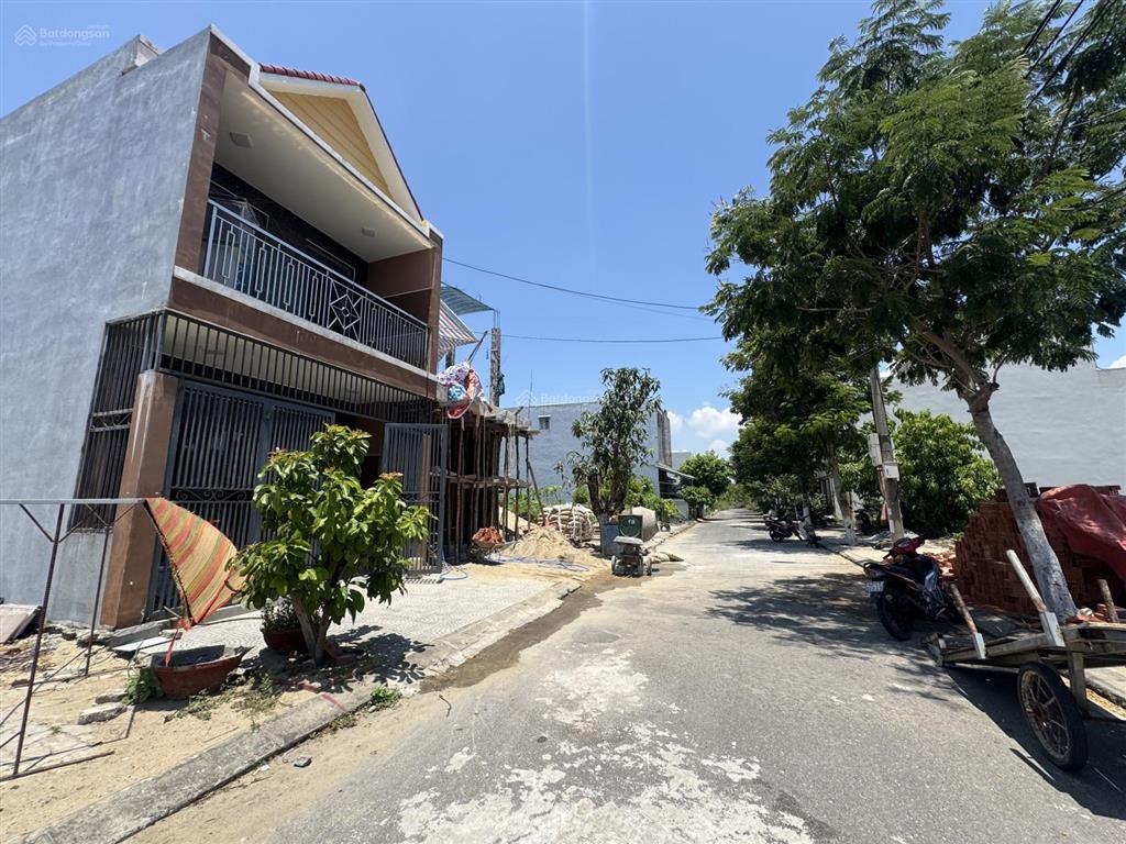 Chính chủ bán lô đất đường trần văn giảng đối lưng trục võ qúy huân, ngay bãi tắm tân trà