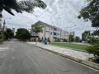 Chính chủ bán lô đất view công viên, trường học đường đông hải 1