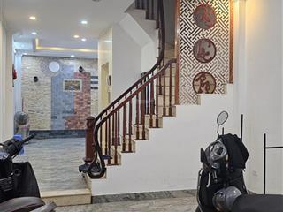 Bán nhà giải phóng, phân lô gara, 60m2x 5 tầng thang máy