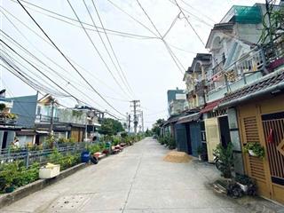 Bán nhà 2 tầng đường thạnh lộc 41, phường thạnh lộc, q12. dt 76m2(4mx19m) giá 5,3tỷ