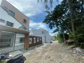 Bán nhà 3 tầng đường thạnh xuân 32, phường thạnh xuân, q12, dt 121,5m2(13,3x20).dòng tiền 25tr/th