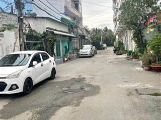Bán đất full thổ cư đường bùi công trừng, phường thạnh xuân, q12, dt 304m2(5,5x39)dòng tiền 25tr/th