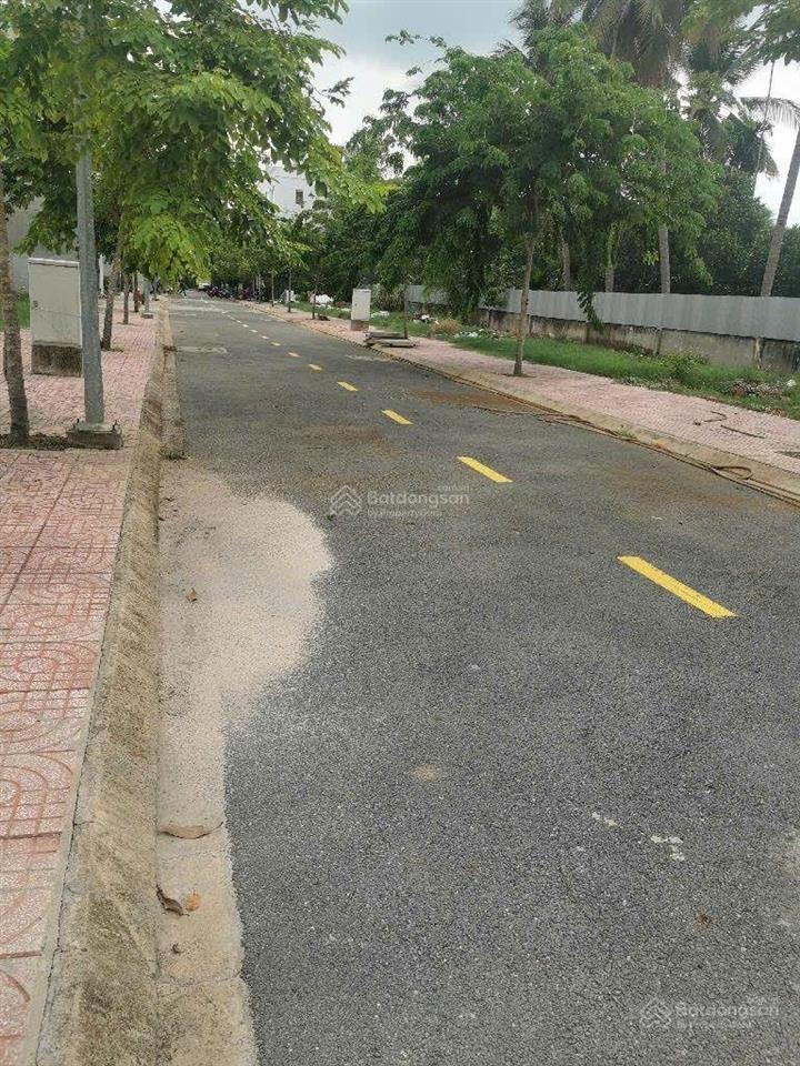 Bán đất thổ cư hai mặt tiền đường thạnh xuân 52, phường thạnh xuân, q12, dt167m2(4x41).đường 10m