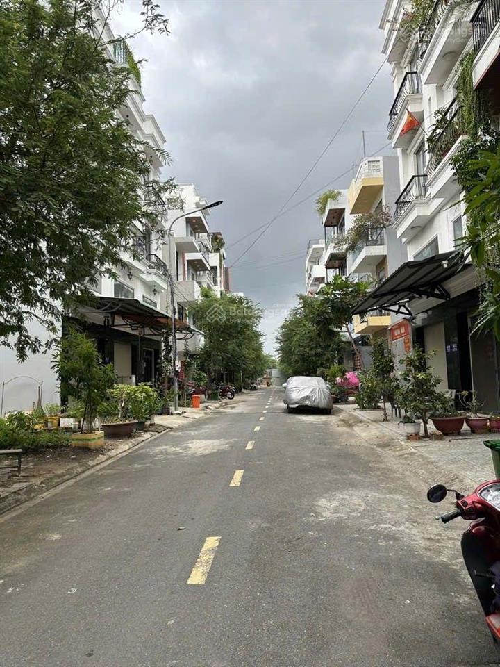 Full nội thất + thang máy nhà đường võ thị liễu, kdc điền phát, quận 12 gần ql1a, ở ngay cực tiện