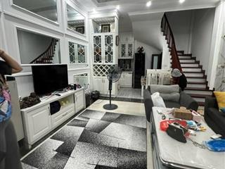 Thái thịnh  ngõ 2m  dân xây  gần ô tô  38m2  9.05 tỷ