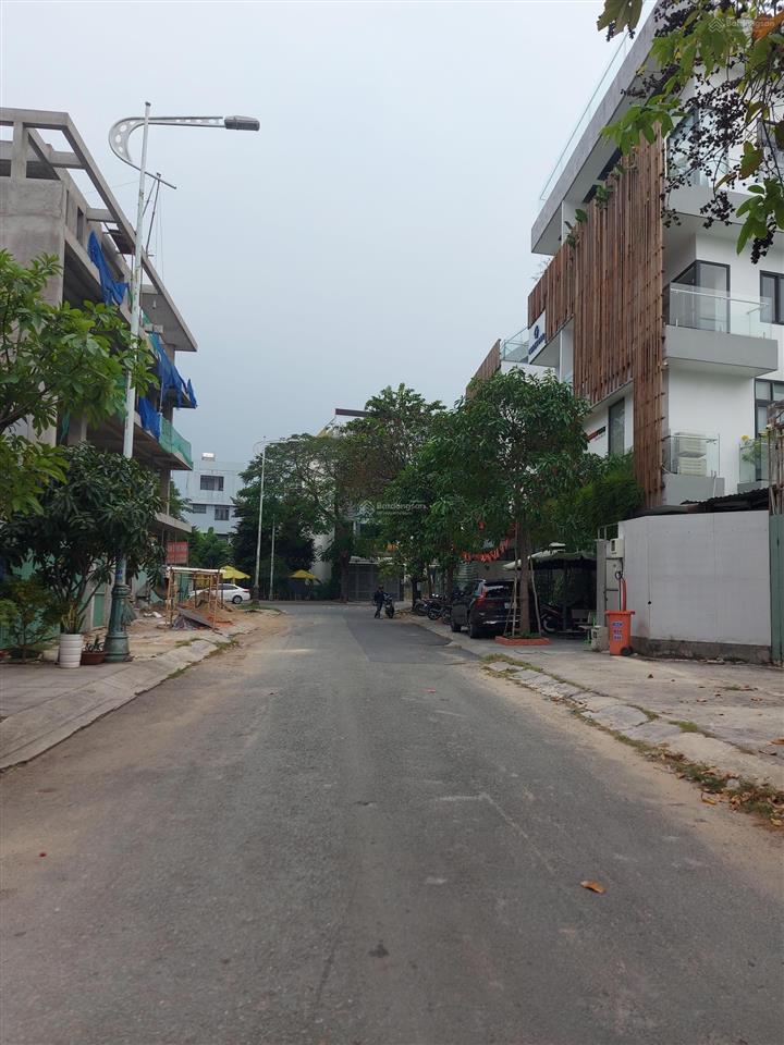 Bán đất nền dự án đông thủ thiêm, 108 triệu / m2. dt 108 m2. giá cực chất lượng uy tín đầu tư