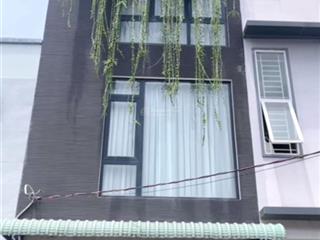 Bán nhà đường nguyễn tư nghiêm.gồm 1 trệt 4 lầu. vị trigiá tốt đừng lỡ a/chi ơi.