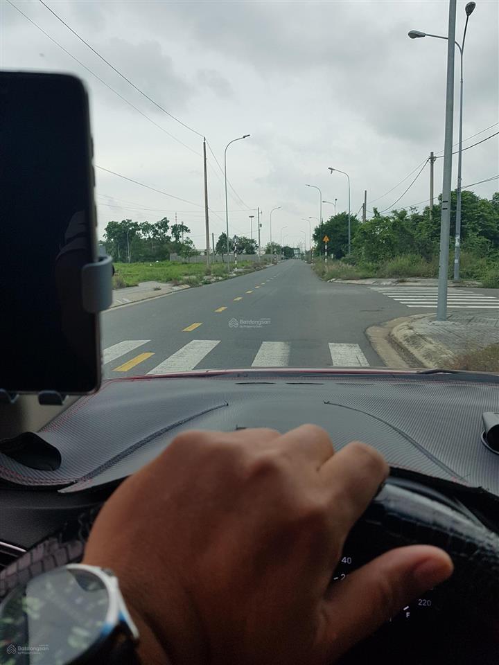 Hot! cơ vàng đầu tư bđs ngay hôm nay mt đường hồ tri tân, long điền, br  vt. vị trí vàng