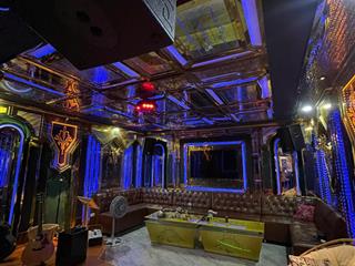 Hot..! bán biệt thự siêu đẹp có 1 0 2 quá vip. kiến trúc đẳng cấp dt 233m2 bình trưng đông q2.