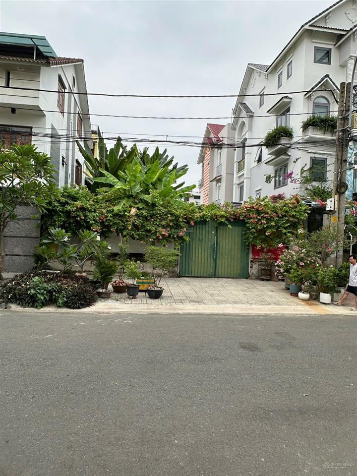 Đất vị trí tốt giá tốt. đường 18 khu thành ủy cho khách đầu tư  ở