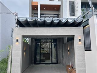 Nhà mới p6 gần bigc xe cộ đông đúc khu an ninh xe hơi tới nhà chỉ với 3xxx nhanh tay alo em