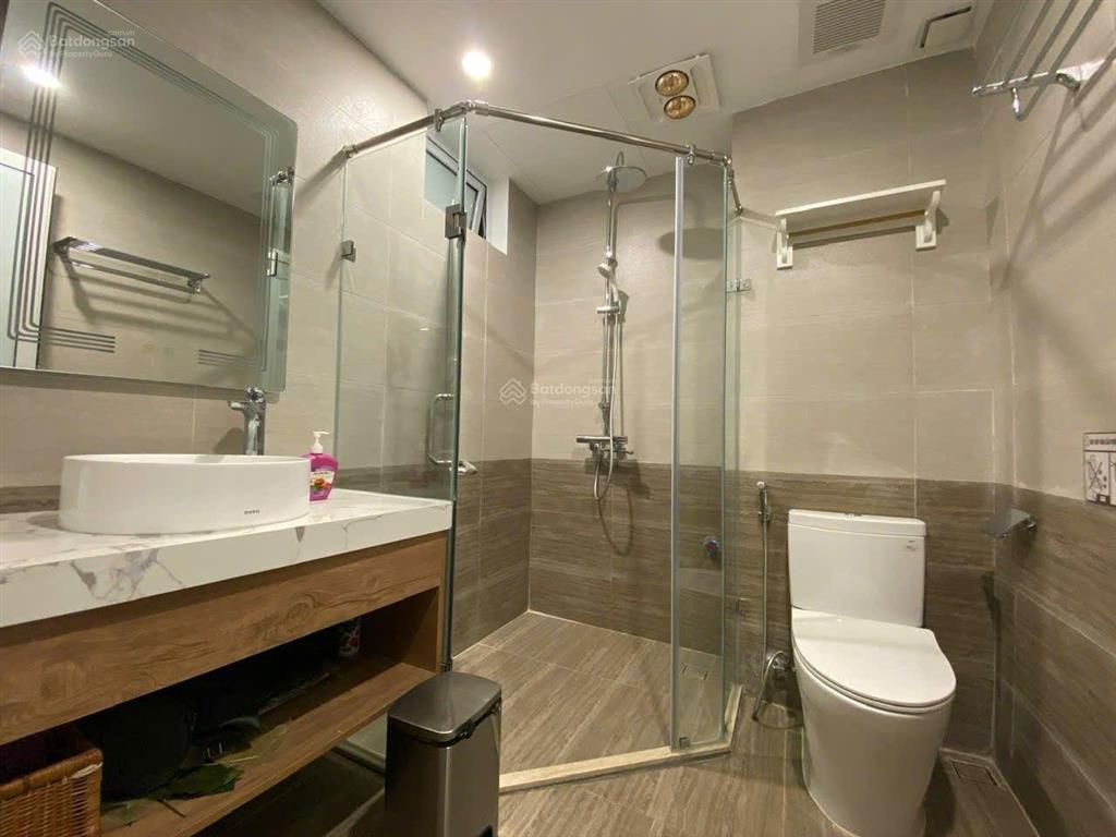 Bán nhà phố đào tấn , ba đình 70m  5t  thang máy, hai mặt ngõ thông, kinh doanh sinh lời ..