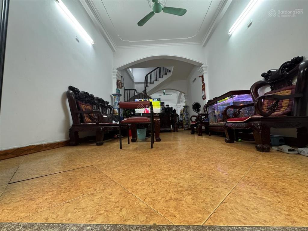 Diện tích rộng, giá đầu tư, vị trí thuận tiện, khương đình, thanh xuân 103m2 4t mt 6,5m, 17,8tỷ