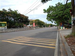 Bán đất mặt tiền đường nguyễn tất thành, xã phước đồng, nha trang. hơn 4000m2  ngang 22m. giá 40tỷ