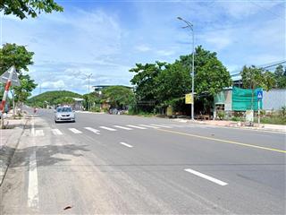 Đất mặt tiền phong châu (full thổ cư), xã vĩnh thái, nha trang. dt 220m2  ngang 7,5m. giá 50tr/m2