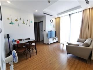 Chính chủ cần bán gấp ch 2pn  2wc tại vinhomes green bay, giá 5 tỷ.  0837 779 ***