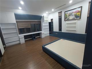 Bán nhà riêng tại mễ trì thượng, 6,49 tỷ siêu hời, 31 m2, 3pn, 4wc, 5 tầng, trước nhà ngõ 3 gác