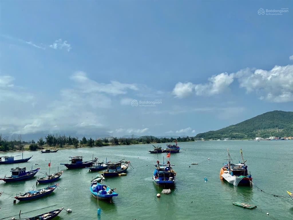 Chào bán villa 2 tầng hiện đại đối diện mặt biển  nguyễn hữu an  nại hiên đông  sơn trà