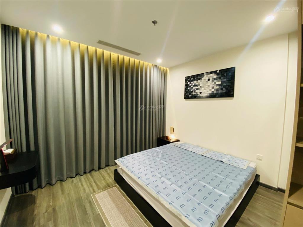 Chính chủ bán 1pn + 52m2 vip nhất r.101 zenpark, full đồ nhà mới tính 100% chưa cho thuê hay ở