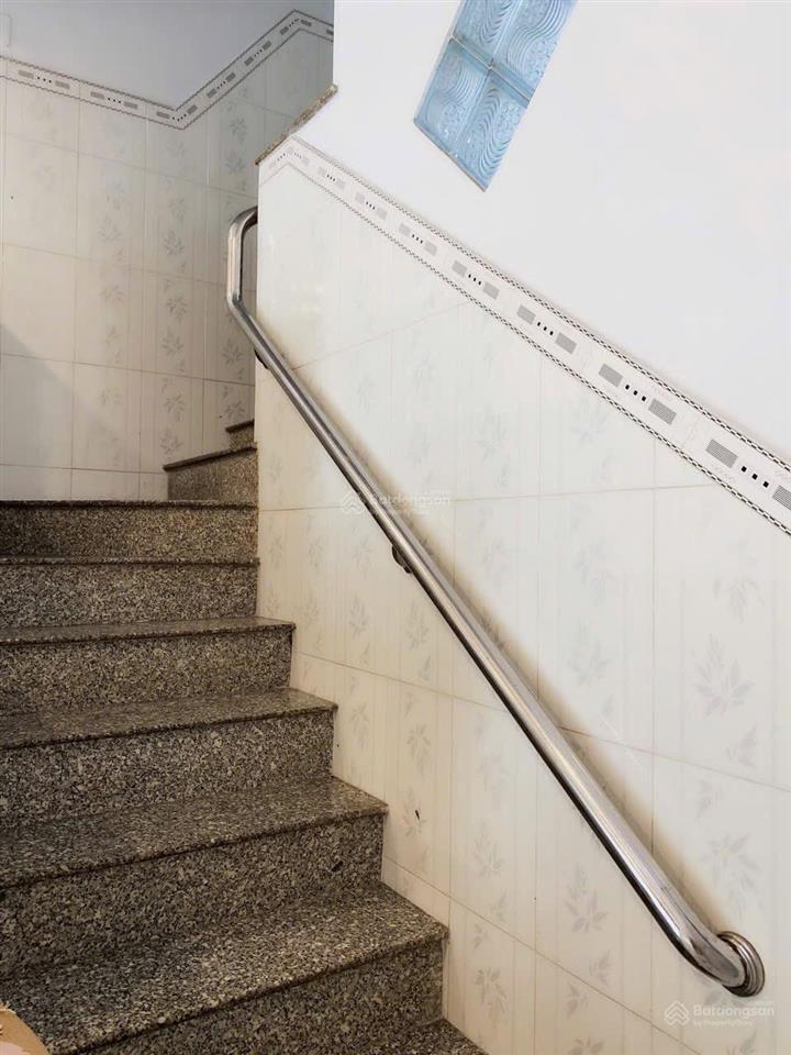 Bán nhà chính chủ tại đường phú thuận, 15.9 tỷ, 76,2m2, phú thuận, q7, tp. hcm, giá tốt