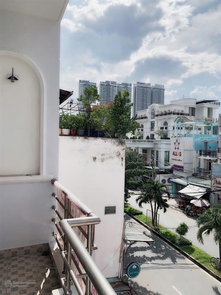 Bán nhà chính chủ tại đường phú thuận, 15.9 tỷ, 76,2m2, phú thuận, q7, tp. hcm, giá tốt